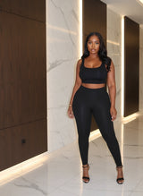 Black lined tank set