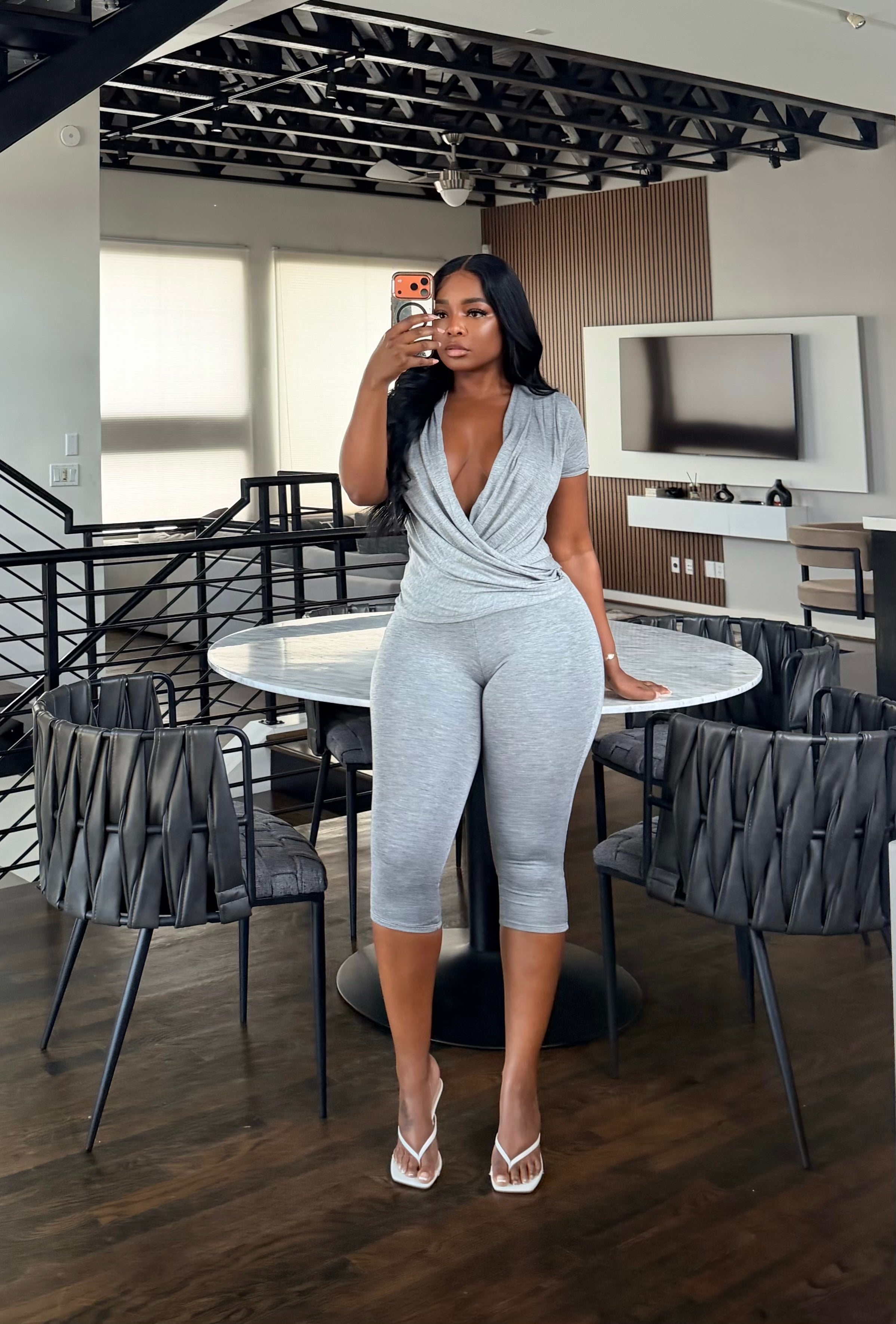 Gray Crossover capri set