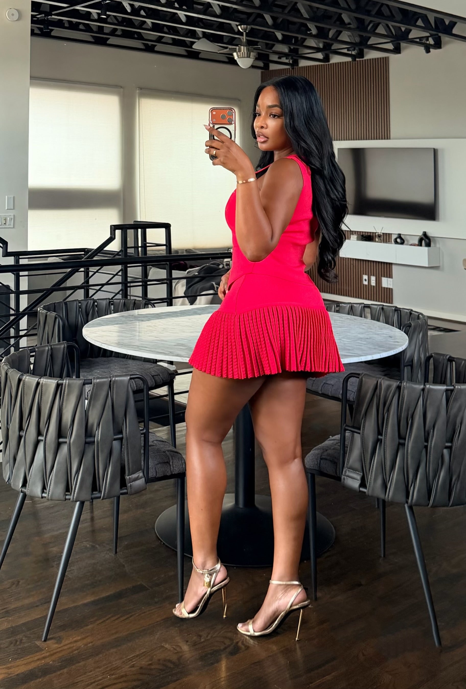Red pleated Skirt set