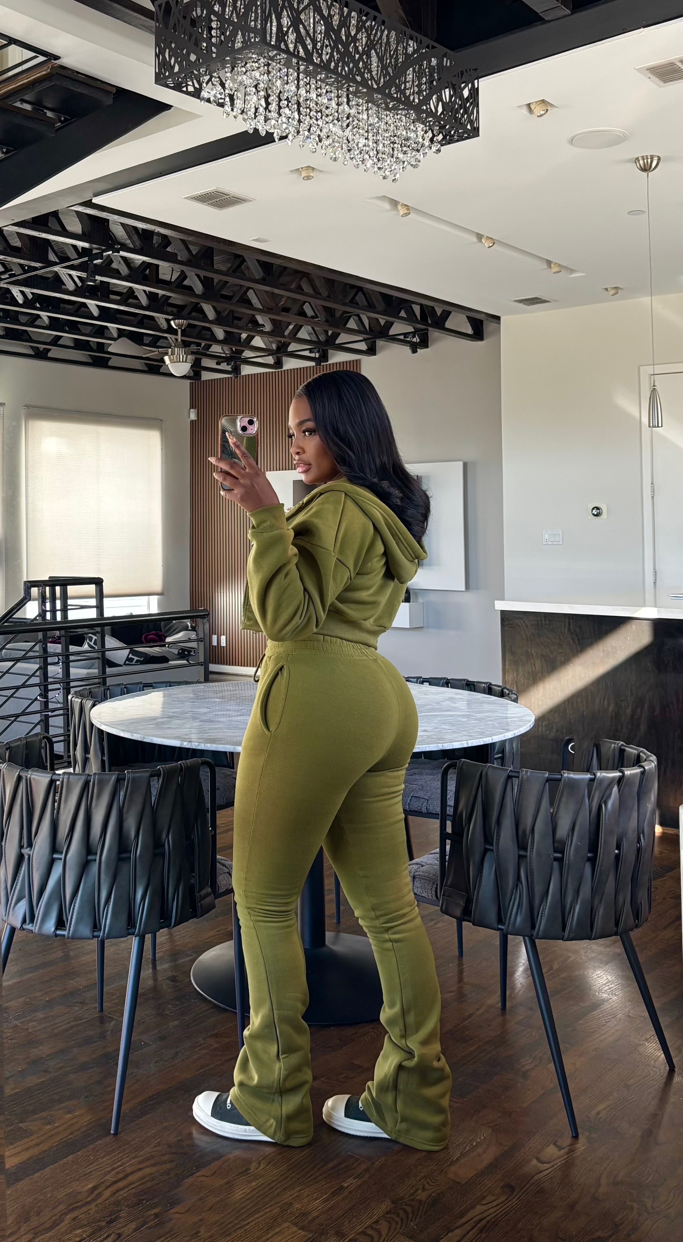 Olive extended jogger