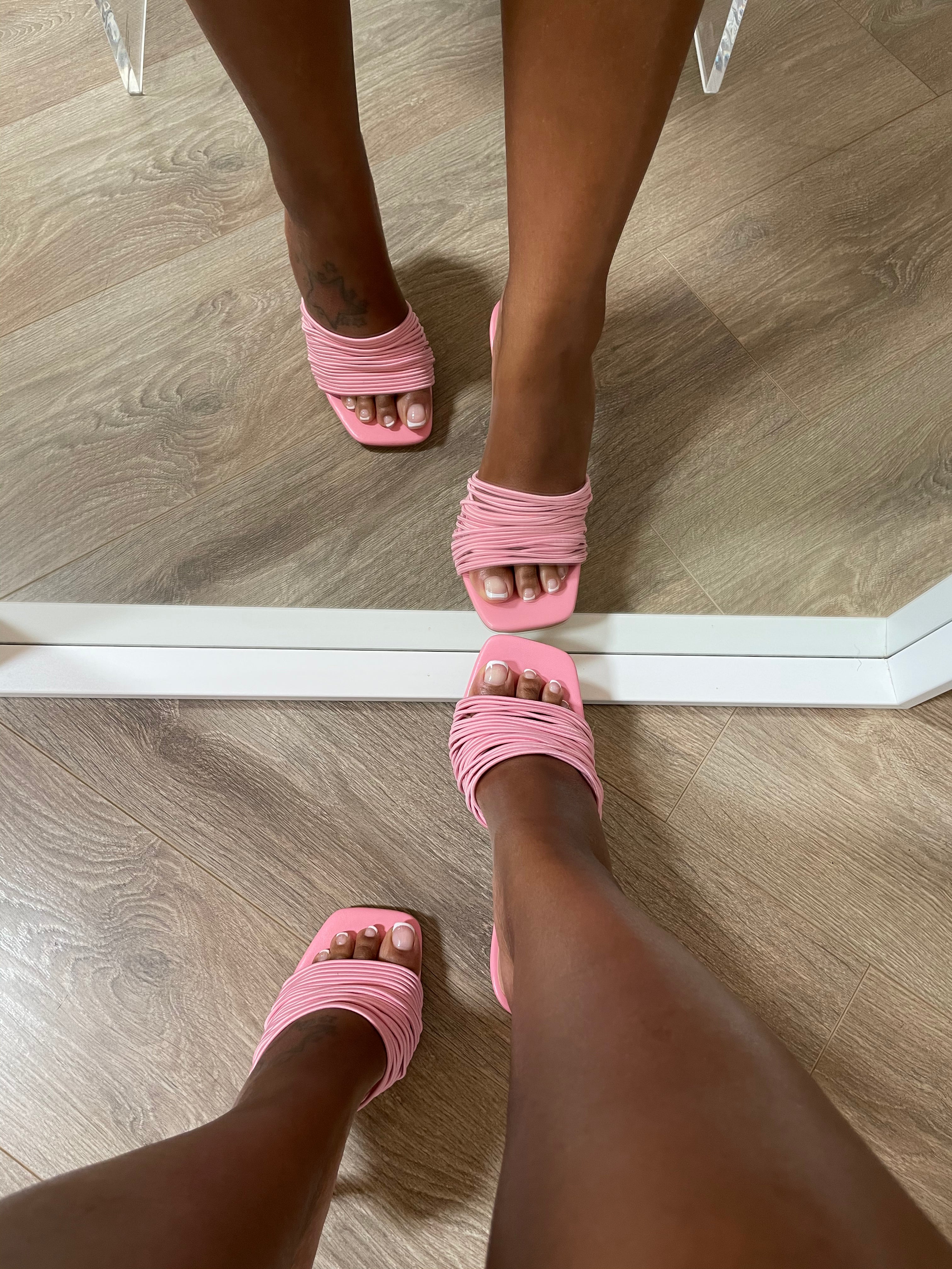 Pink fling heel