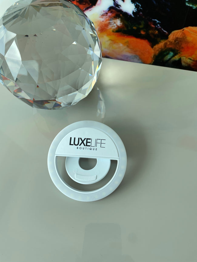 Luxe Glo Light