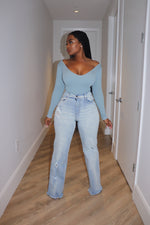Lt wash wide leg jeans